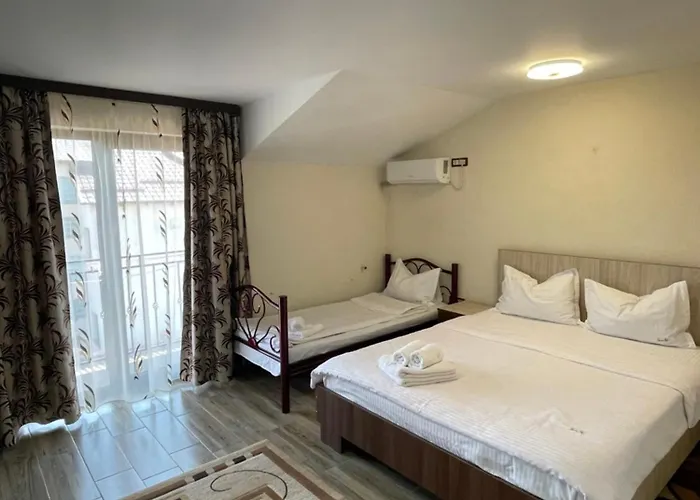 Séjour chez l'habitant Casa Stef *